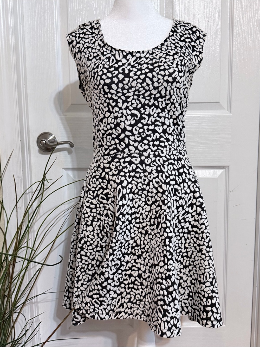Guess black and white animal print dress